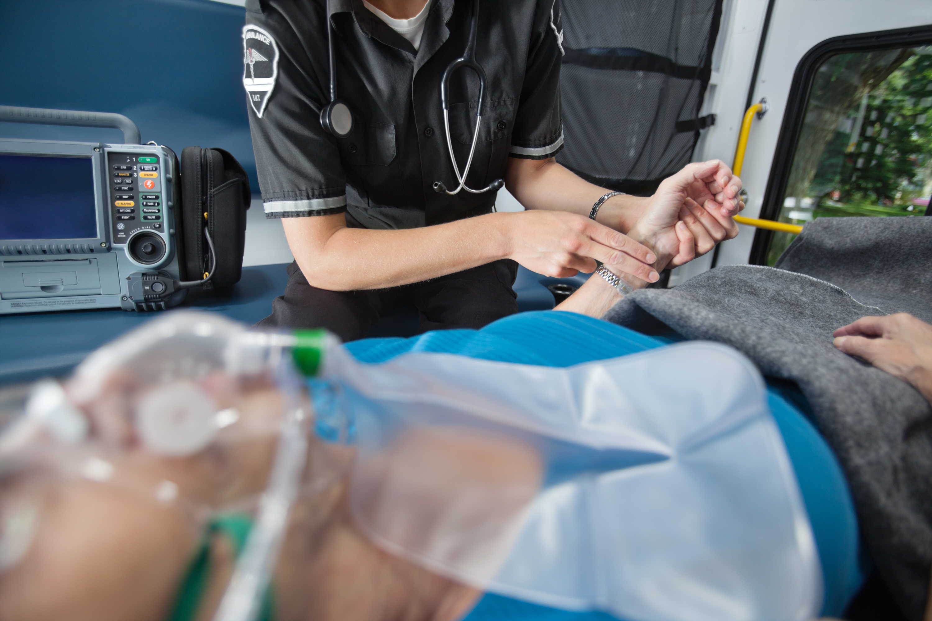 What Is A Emergency Medical Technician In Healthcare