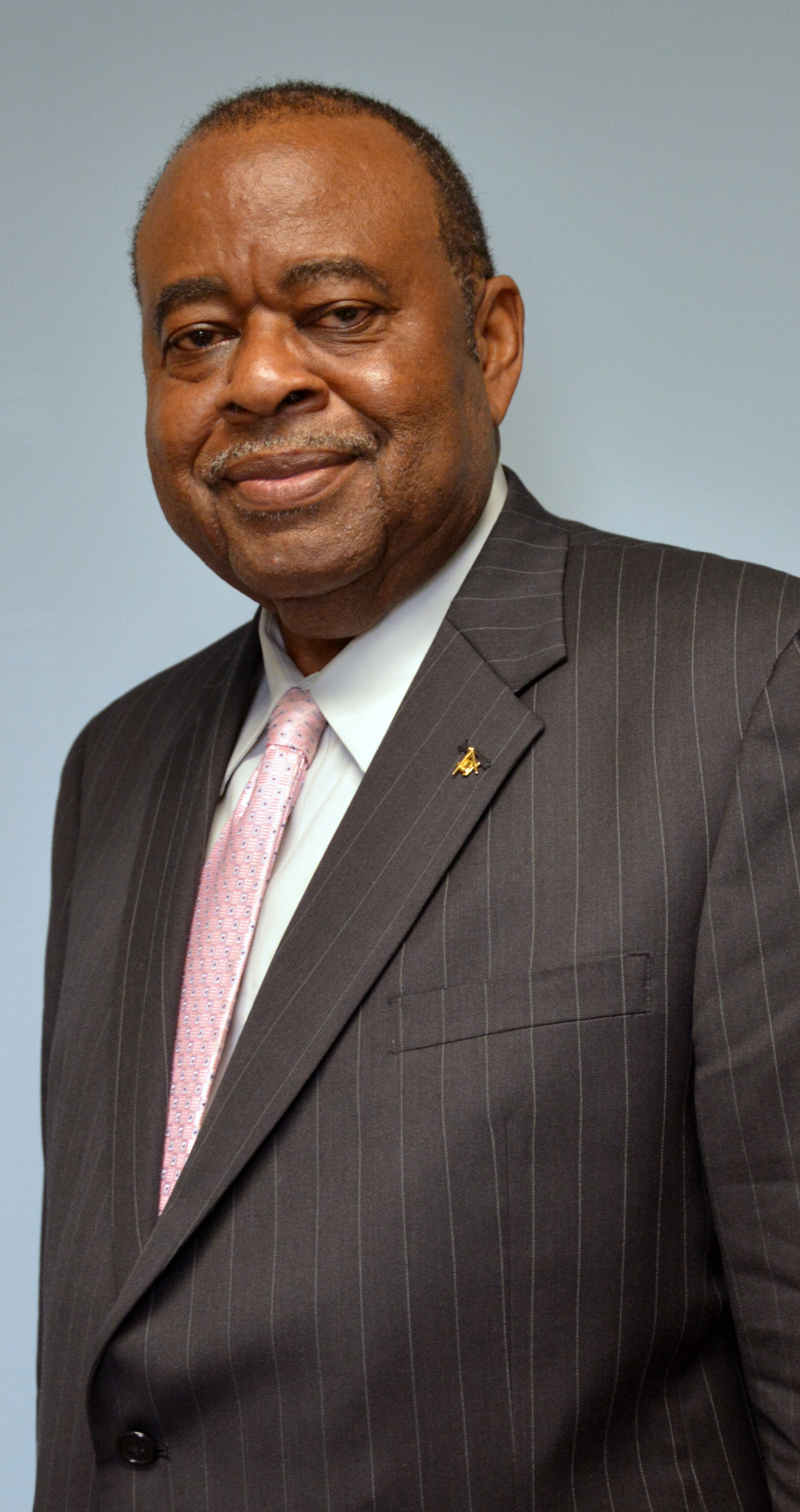 Photo of Dr. Walter Jackson