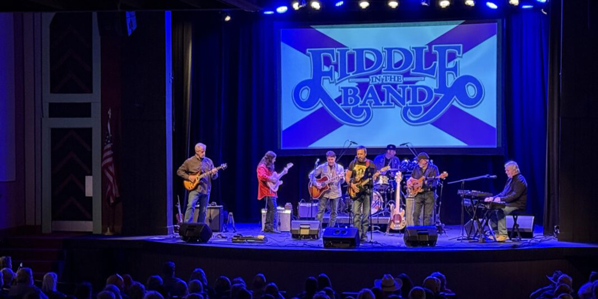 Alabama tribute band Fiddle in the Band on stage