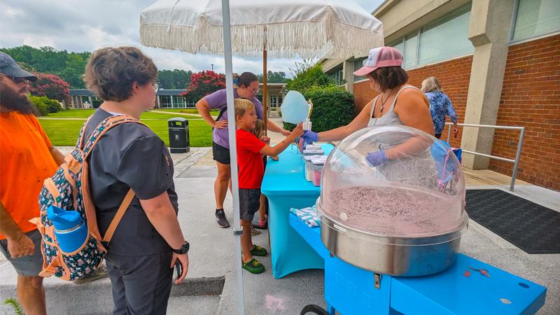 Cotton candy vendor at Party on the Patio