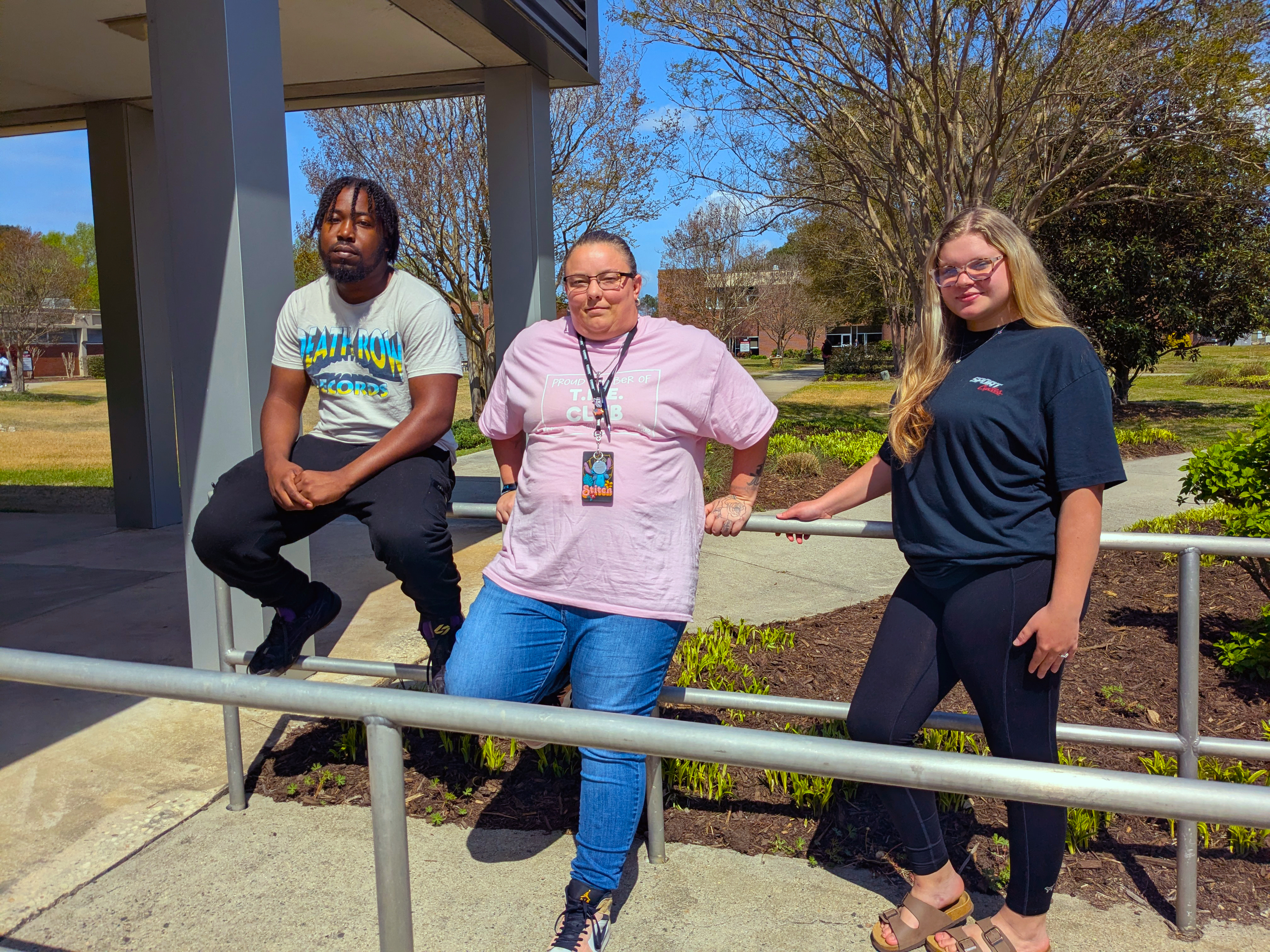 Peer mentor students pose for a photo