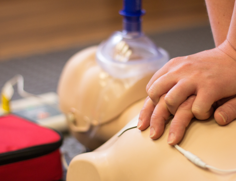 CPR training manniquin