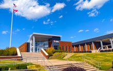 Photo of the Lee Building on the Hamlet Campus